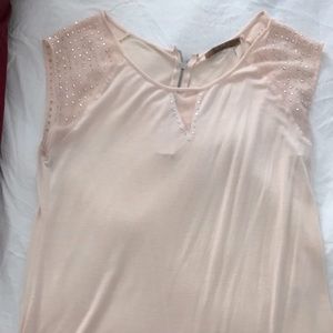 Xlarge Belldini cream top with studded sleeves